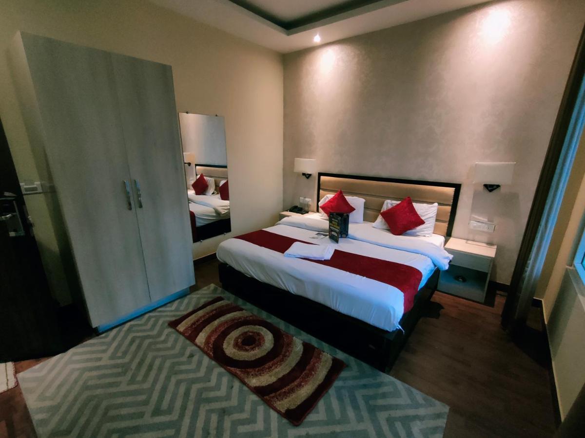 Hotel Royal Residency 마날리 외부 사진